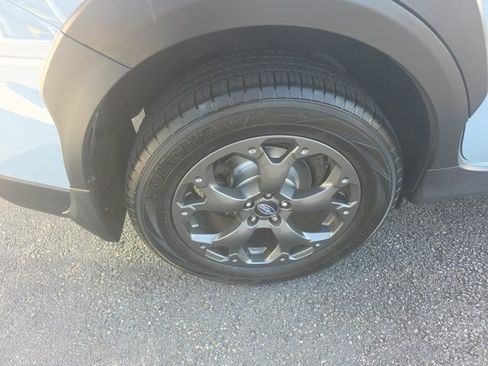 Used 2021 Subaru Crosstrek 2.5i Sport w/ Moonroof Package image 8