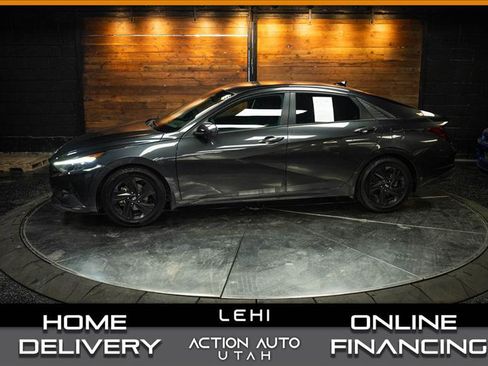 Used 2022 Hyundai Elantra SEL FWD image 1
