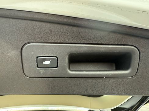 Used 2016 Acura MDX SH-AWD image 25