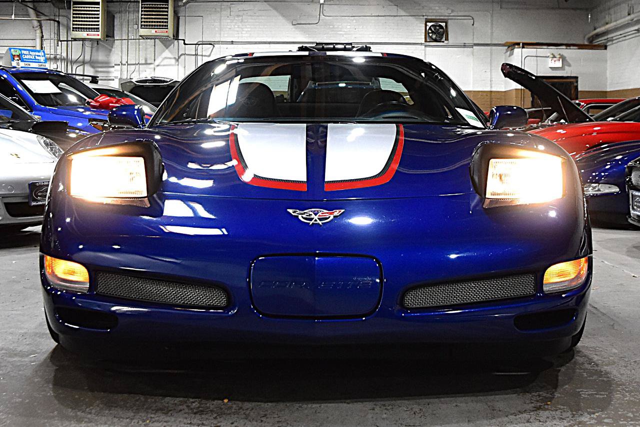 Used 2004 Chevrolet Corvette Z06 w/ Z06 Preferred Equipment Group RWD image 4