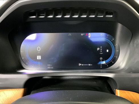 Used 2024 Volvo XC90 B6 Plus w/ Protection Package image 20