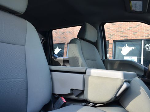 Used 2020 Ford F250 XL w/ STX Appearance Package image 24