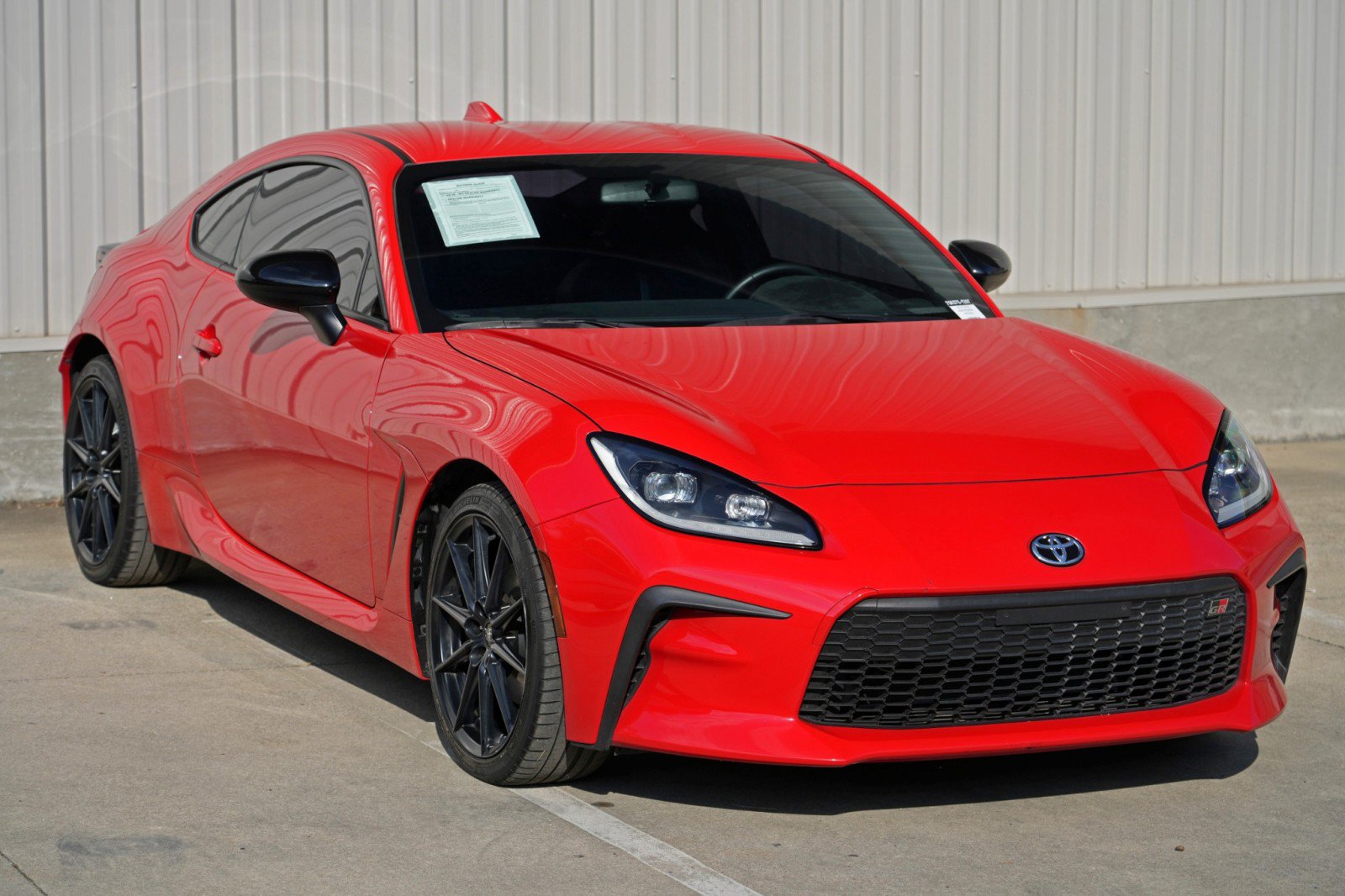 Used 2022 Toyota GR86 Premium RWD image 46