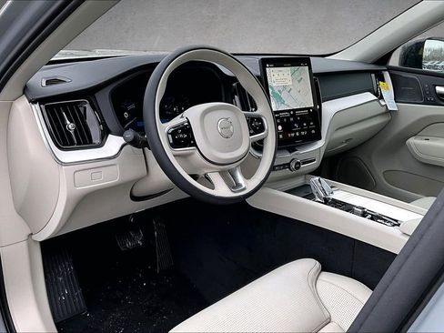 New 2026 Volvo XC60 B5 Ultra w/ Protection Package Premier AWD/4WD image 7