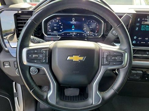 Used 2025 Chevrolet Silverado 2500 LT w/ Convenience Package AWD/4WD image 27