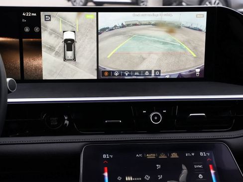 Certified 2025 INFINITI QX80 Sensory image 15