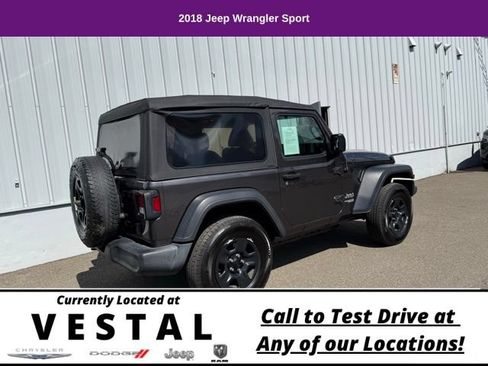 Used 2018 Jeep Wrangler Sport AWD/4WD image 7