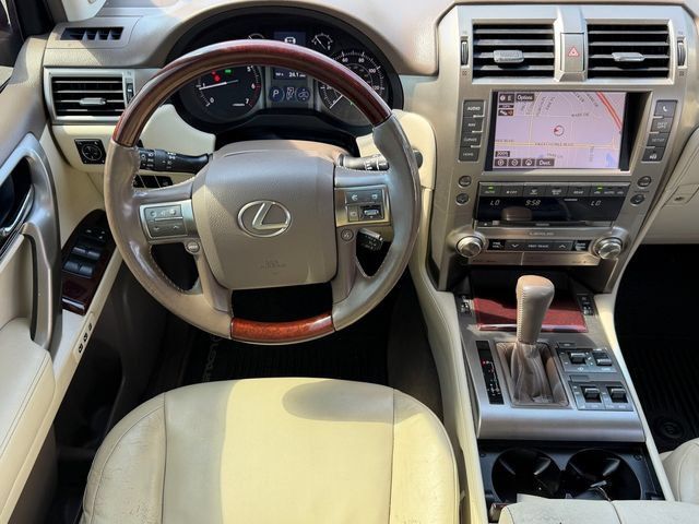 Used 2014 Lexus GX 460 Luxury AWD/4WD image 17
