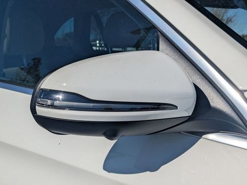 Certified 2022 Mercedes-Benz GLC 300 GLC 300 w/ Premium Package Lite image 24