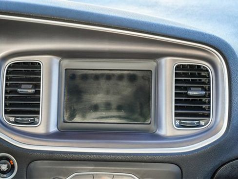 Used 2022 Dodge Charger SXT image 15