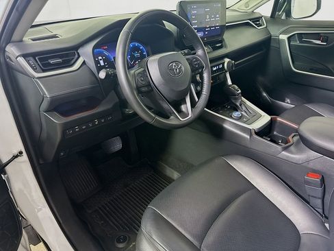 Used 2023 Toyota RAV4 Limited image 9