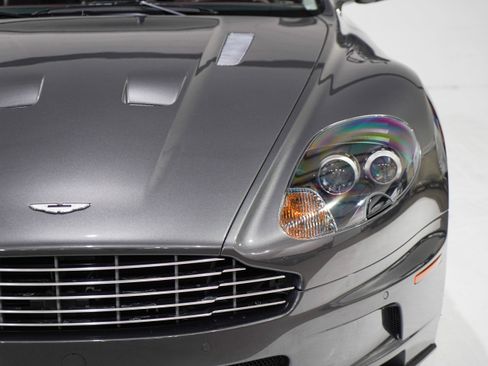 Used 2009 Aston Martin DBS Coupe RWD image 27