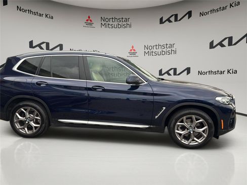 Used 2022 BMW X3 xDrive30i w/ Premium Package 2 AWD/4WD image 6