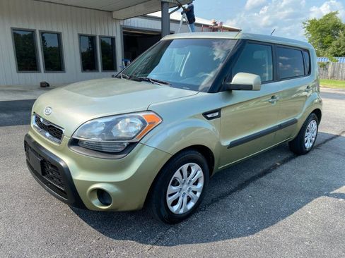 Used 2012 Kia Soul image 2