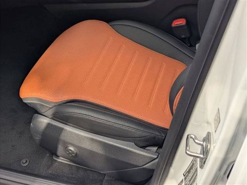 New 2026 Mercedes-Benz GLC 300 4MATIC image 4