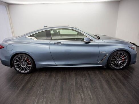 Used 2017 INFINITI Q60 Red Sport 400 image 6