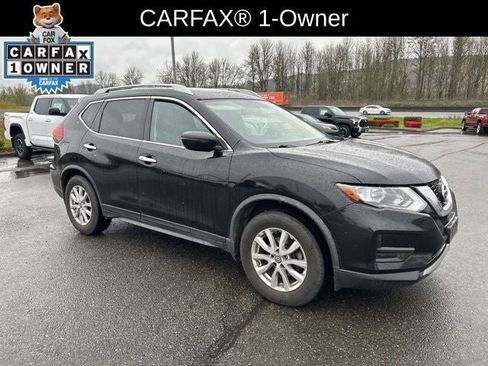 Used 2017 Nissan Rogue SV image 4