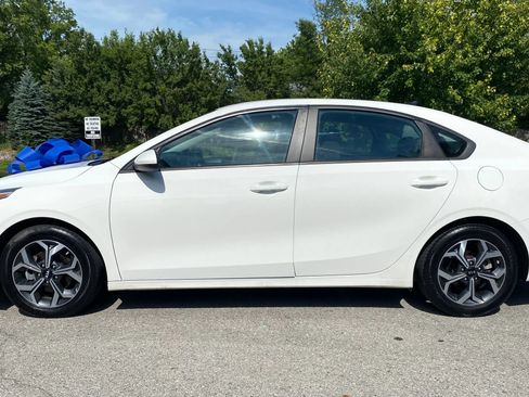 Used 2020 Kia Forte LXS FWD image 3