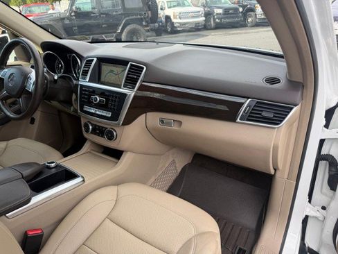Used 2015 Mercedes-Benz ML 350 4MATIC image 15
