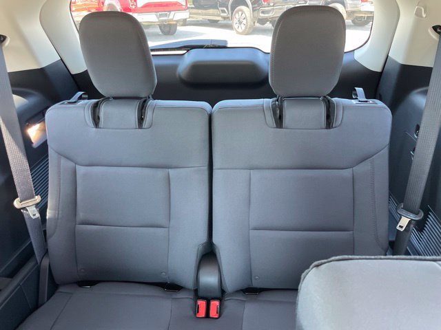 New 2026 Ford Explorer Active RWD image 18