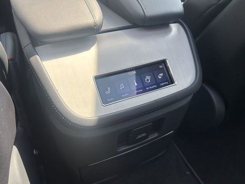 New 2026 Lincoln Navigator L Reserve AWD/4WD image 47