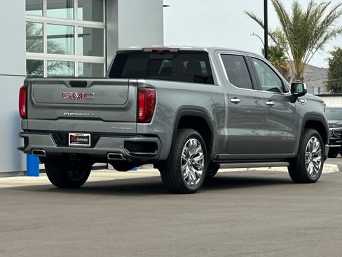 Used 2024 GMC Sierra 1500 Denali w/ Denali Reserve Package AWD/4WD image 4