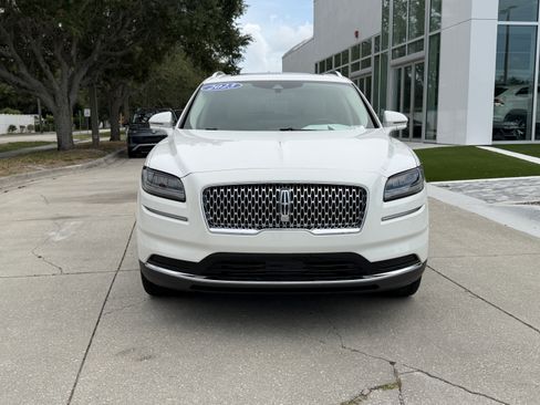 Used 2023 Lincoln Nautilus Reserve FWD image 8