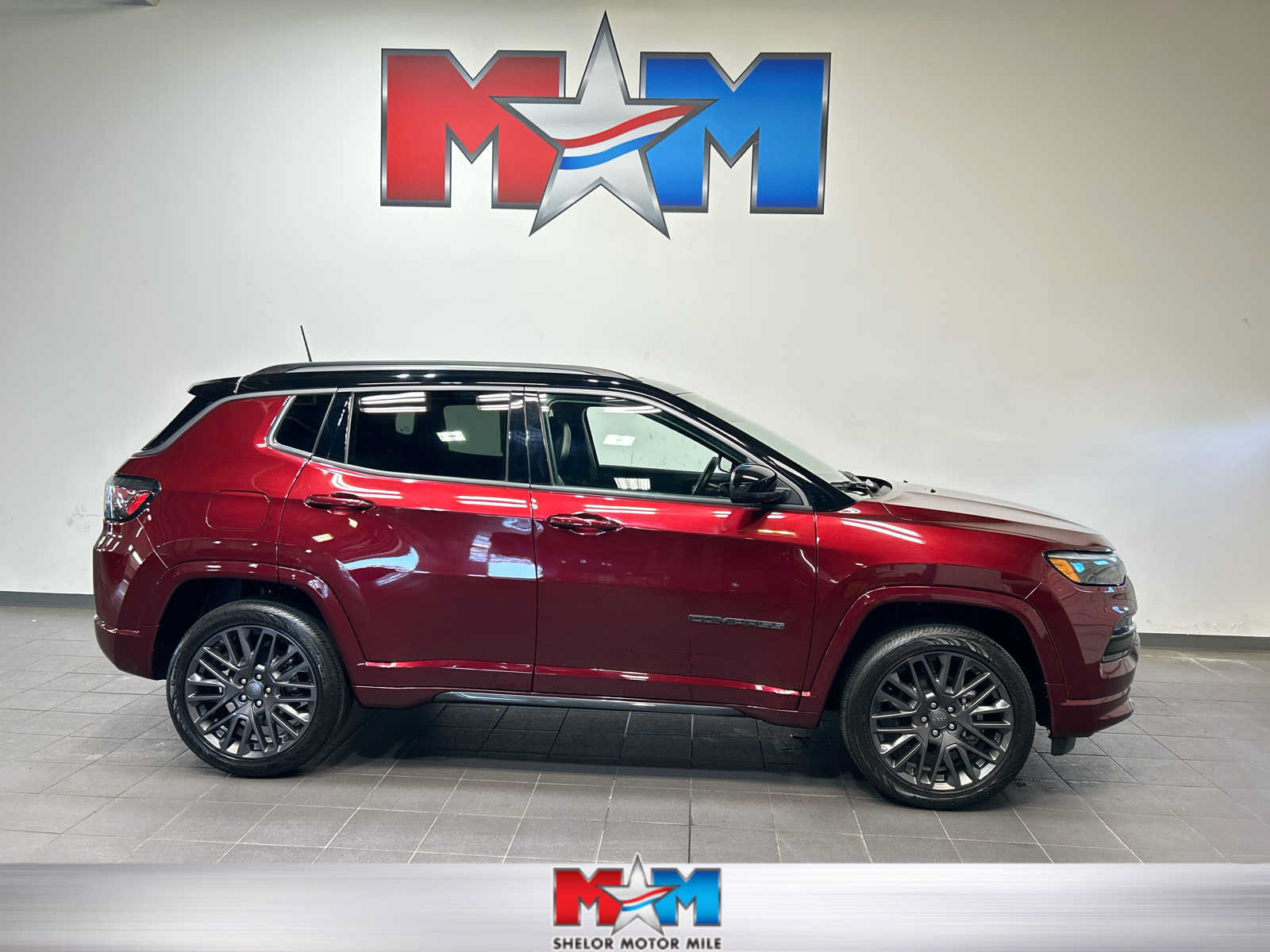 Used 2022 Jeep Compass High Altitude AWD/4WD image 1