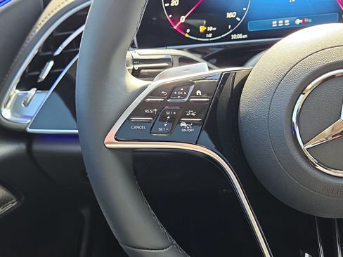 New 2026 Mercedes-Benz E 450 4MATIC Sedan image 21