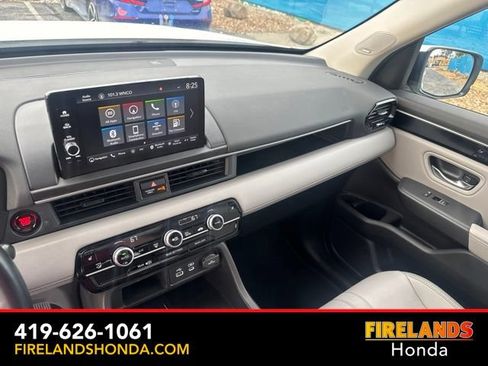 Used 2023 Honda Pilot Touring image 22