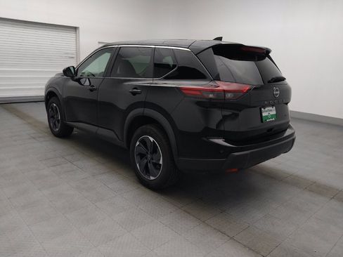 Used 2025 Nissan Rogue SV AWD/4WD image 3