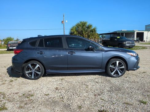 Used 2017 Subaru Impreza 2.0i Sport AWD/4WD image 3