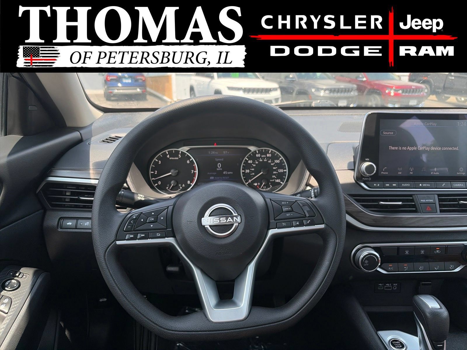 Used 2025 Nissan Altima 2.5 SV FWD image 13