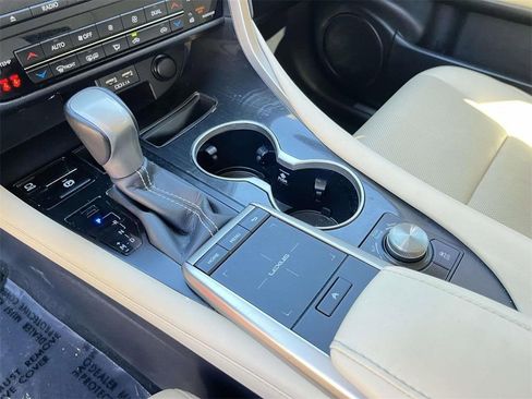 Used 2022 Lexus RX 350 FWD image 21