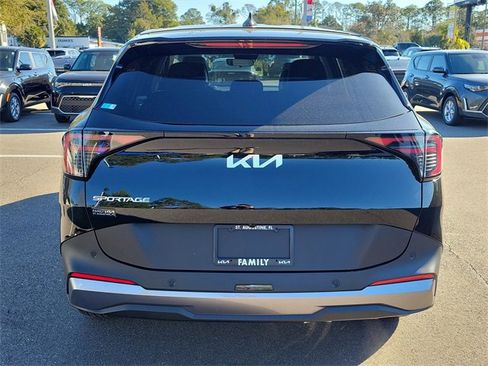 New 2026 Kia Sportage EX image 5