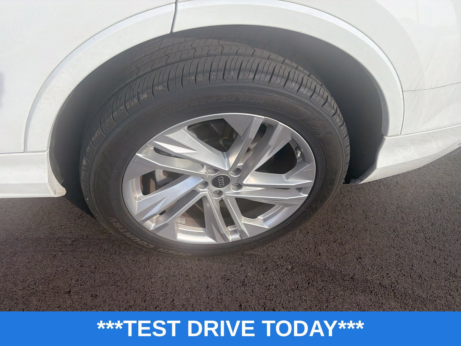 Used 2024 Audi Q7 3.0T Premium Plus AWD/4WD image 12