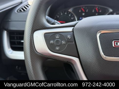 Used 2024 GMC Terrain SLE AWD/4WD image 15
