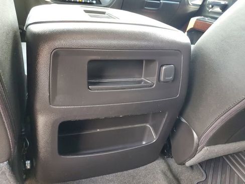 Used 2017 GMC Sierra 1500 SLT AWD/4WD image 16