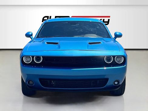 Used 2023 Dodge Challenger SXT w/ Blacktop Package RWD image 2