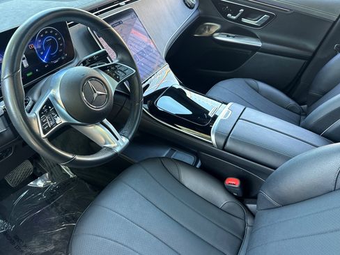 Certified 2023 Mercedes-Benz EQE 350+ 4MATIC SUV image 4