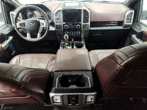Used 2015 Ford F150 Platinum w/ Equipment Group 701A Luxury AWD/4WD image 16