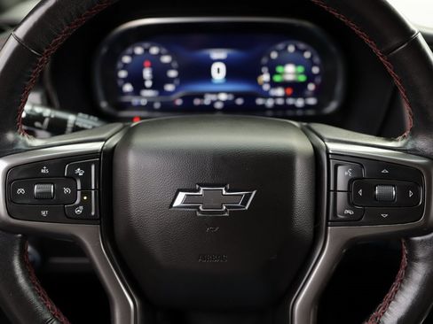 Used 2022 Chevrolet Suburban RST w/ Luxury Package image 12