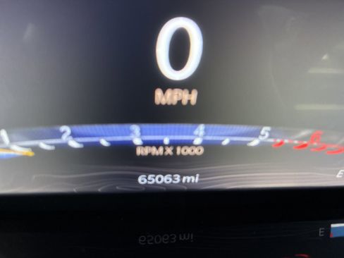 Used 2023 Jeep Wagoneer L Series III w/ Premium Group I image 37