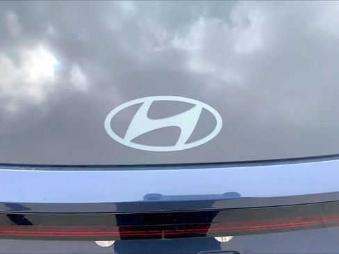 Used 2025 Hyundai Tucson SEL FWD image 33