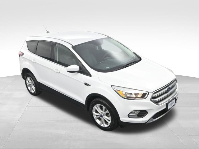Used 2017 Ford Escape SE AWD/4WD image 10