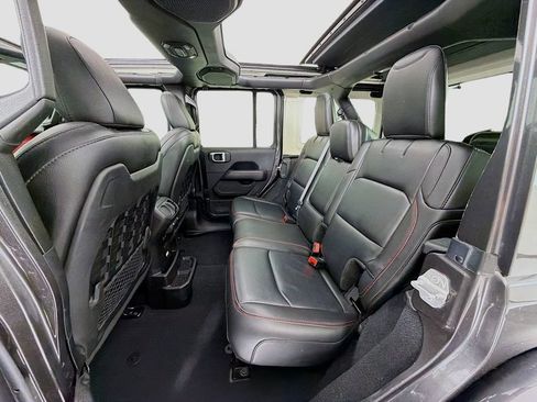 Used 2019 Jeep Wrangler Unlimited Rubicon AWD/4WD image 26