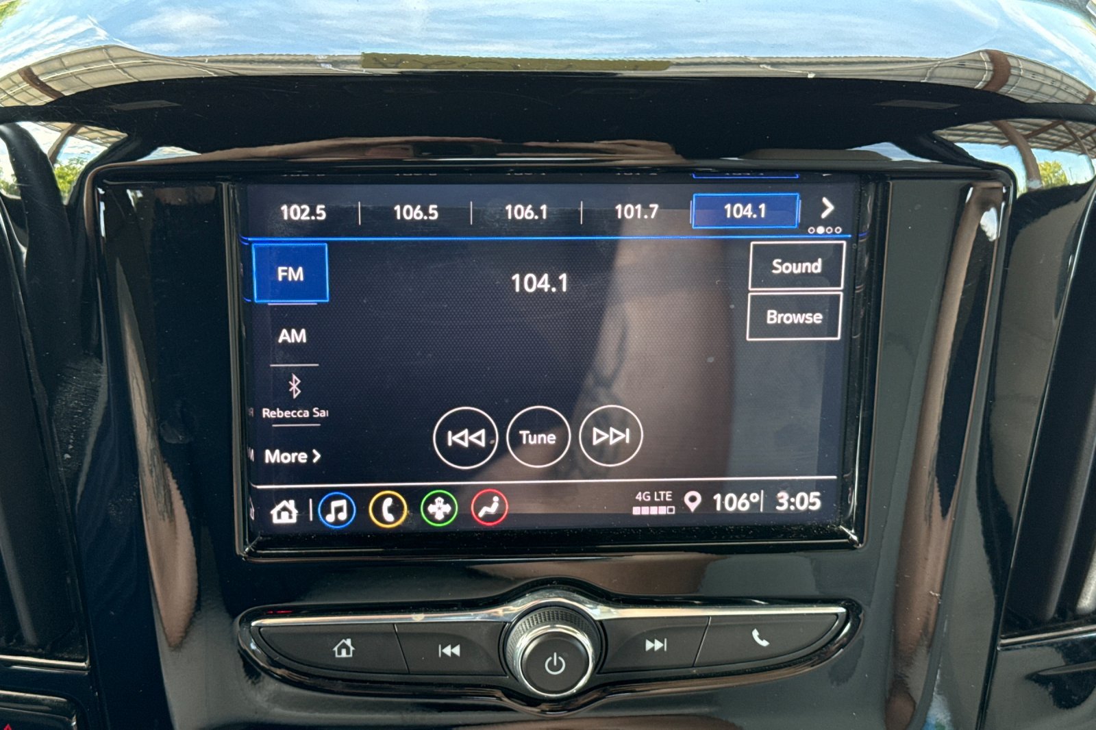 Used 2023 Chevrolet Traverse LS FWD image 30