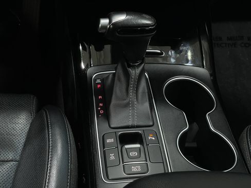 Used 2019 Kia Sorento SX AWD/4WD image 29