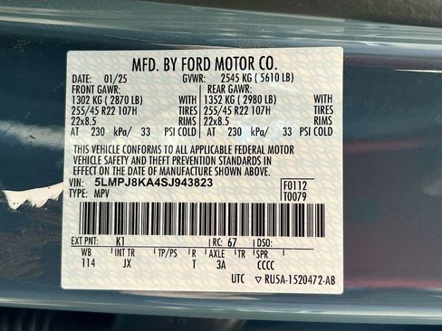 Used 2025 Lincoln Nautilus Reserve w/ Jet Appearance Package image 33