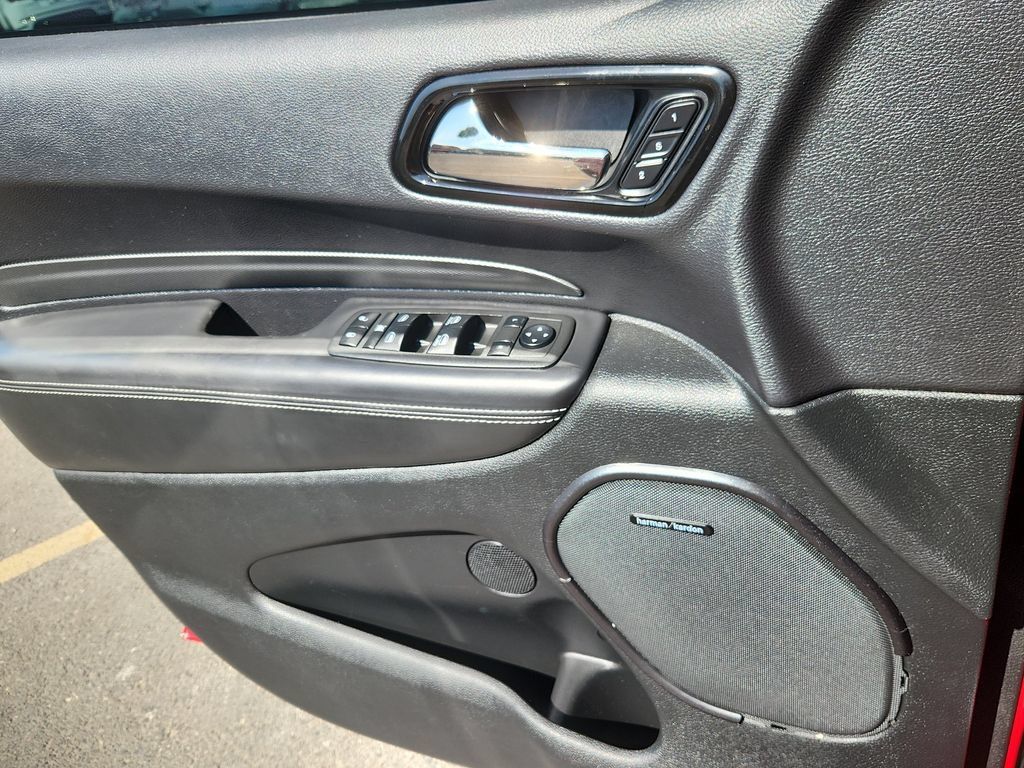 Used 2021 Dodge Durango SRT w/ Technology Group AWD/4WD image 9